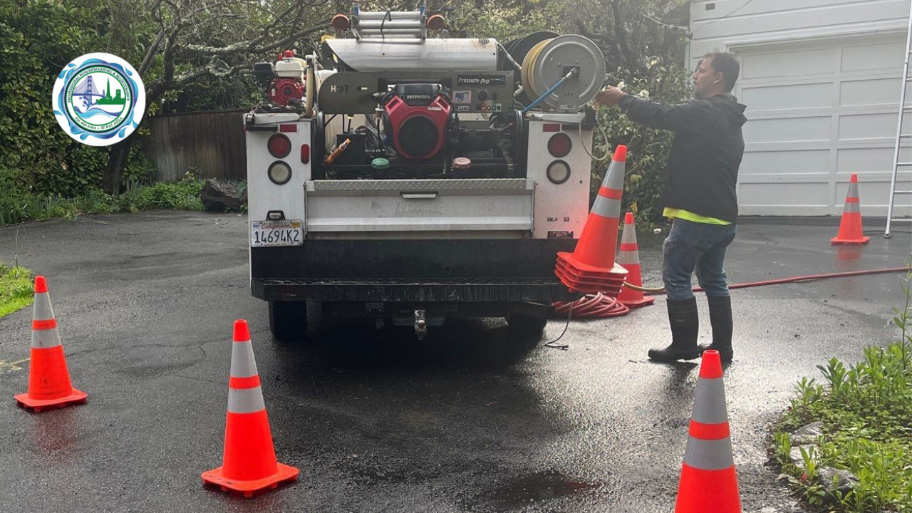  HOUSE SOFT WASHING SERVICE 2