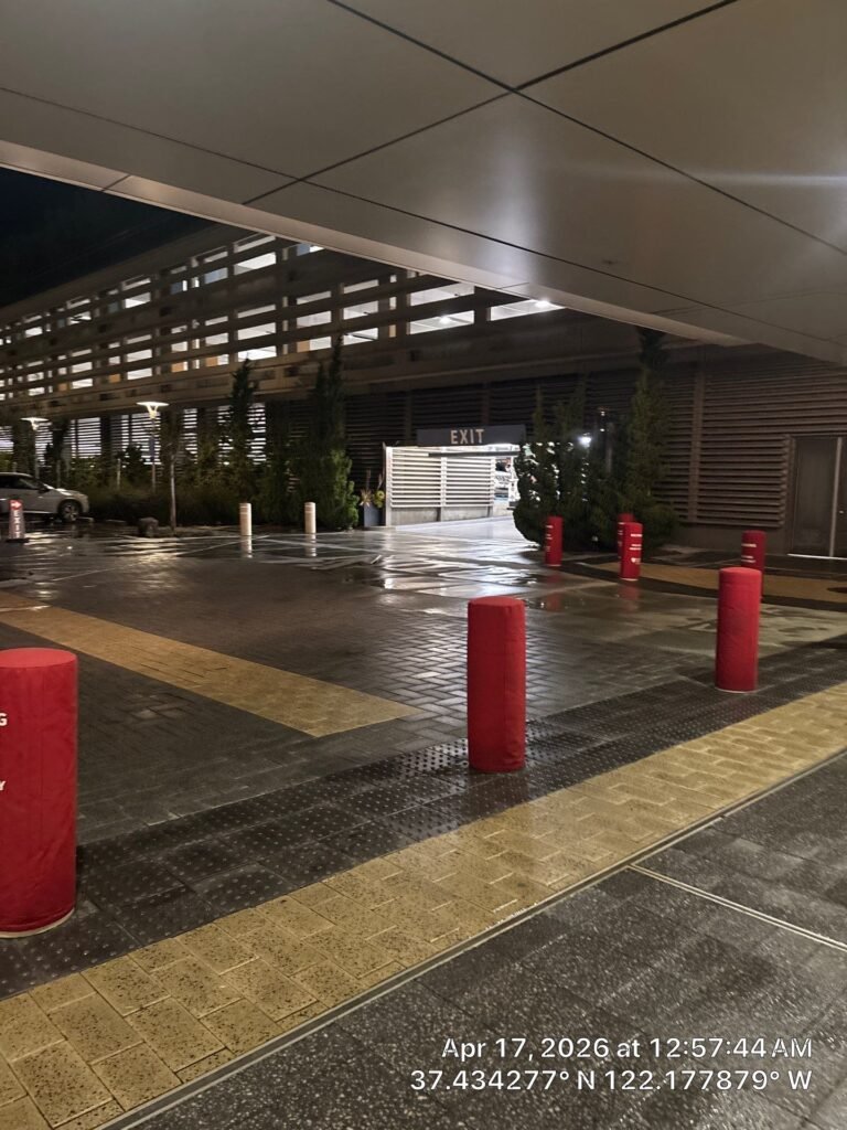 a0fd89f9-77c9-4ab7-ad7e-948551974f39