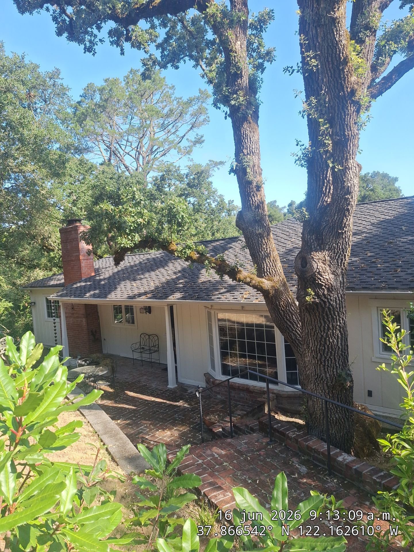 House soft wash result on an East Bay home